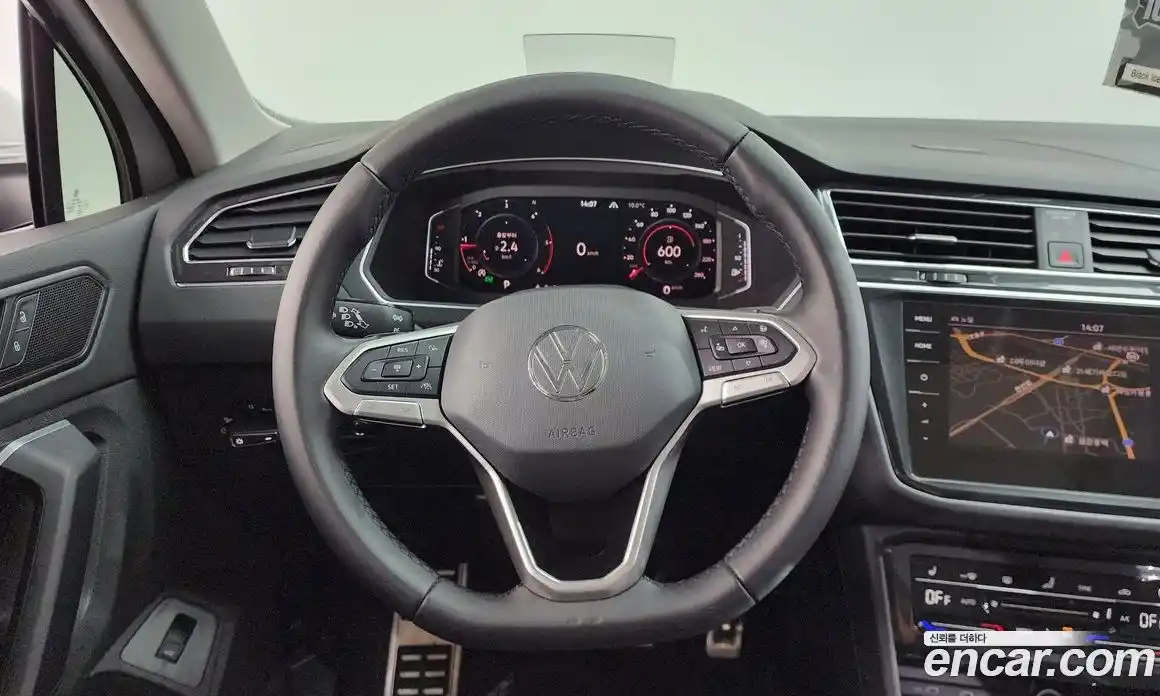 Volkswagen Tiguan 2021 2.0 гидро в Москве № 1838076, фото 17