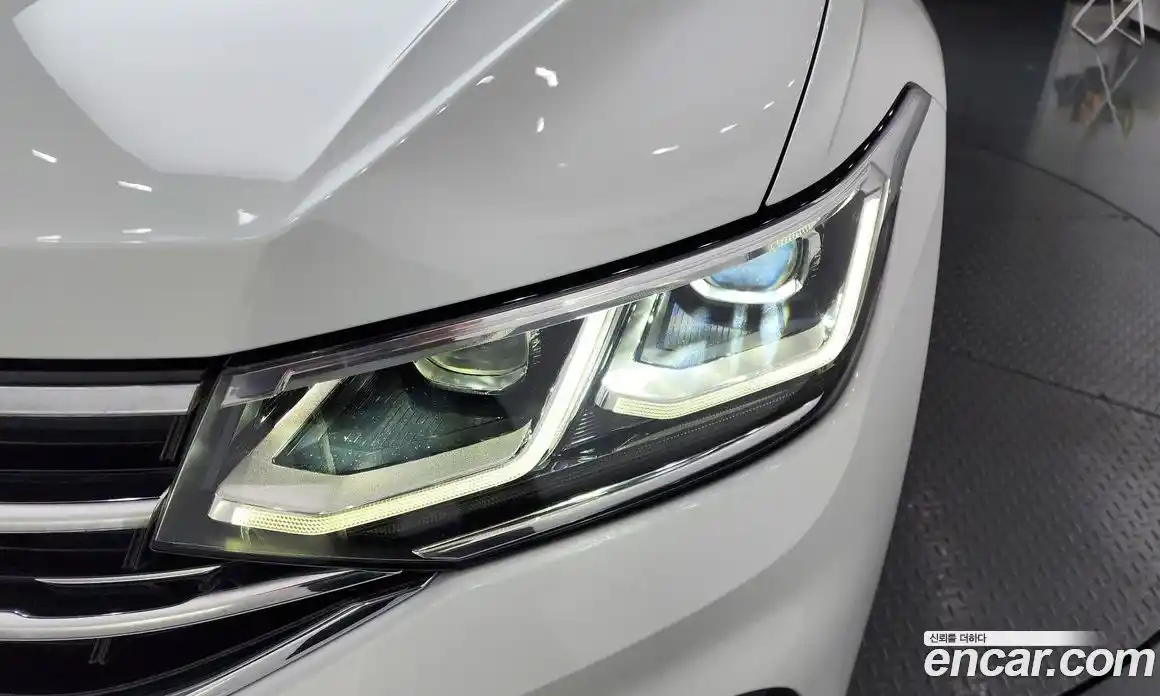 Volkswagen Tiguan 2021 2.0 гидро в Москве № 1838076, фото 7