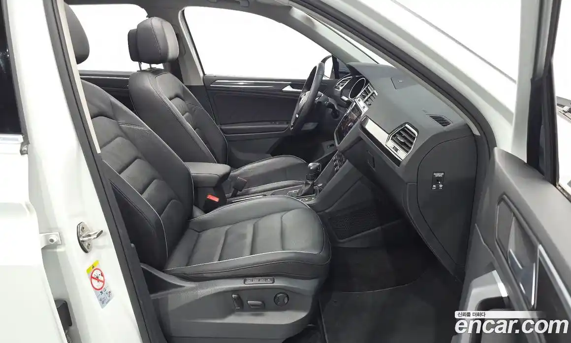 Volkswagen Tiguan 2020 2.0 гидро в Москве № 1838077, фото 13