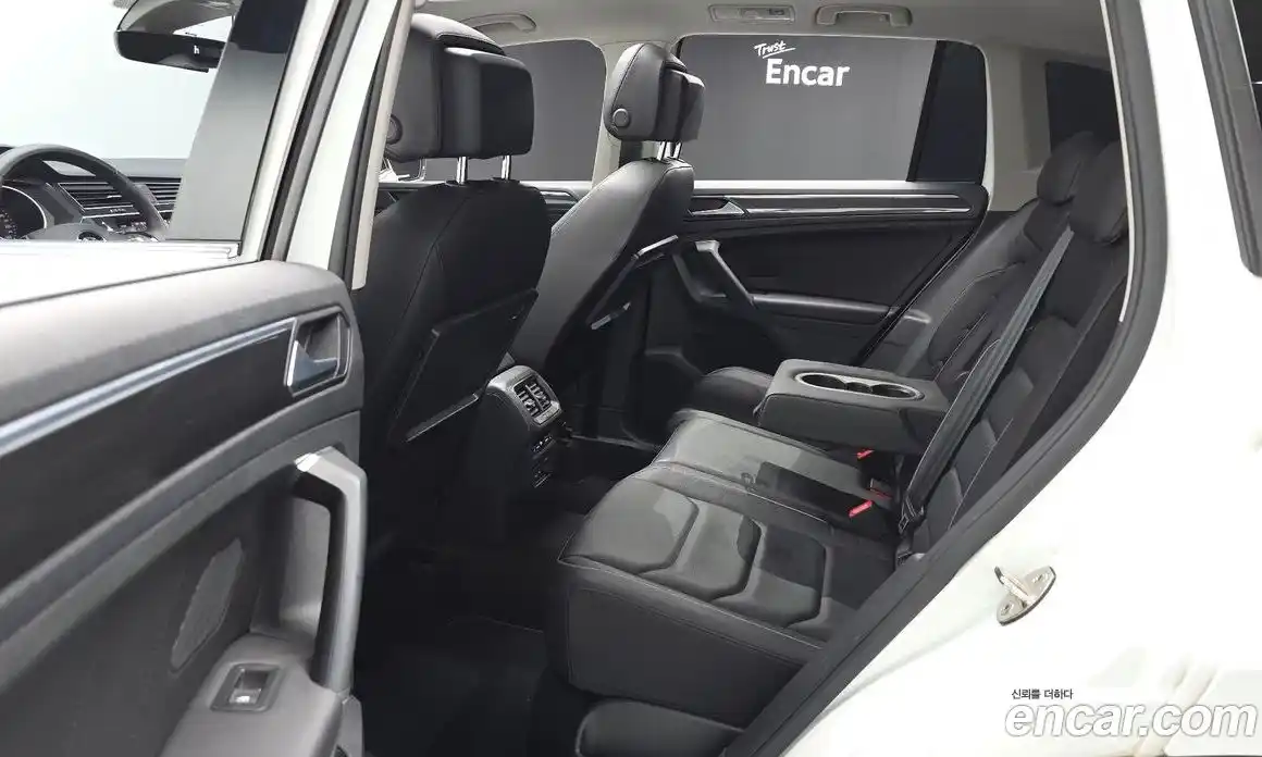 Volkswagen Tiguan 2020 2.0 гидро в Москве № 1838077, фото 18