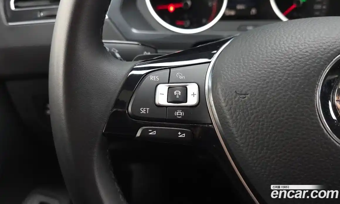 Volkswagen Tiguan 2020 2.0 гидро в Москве № 1838077, фото 29