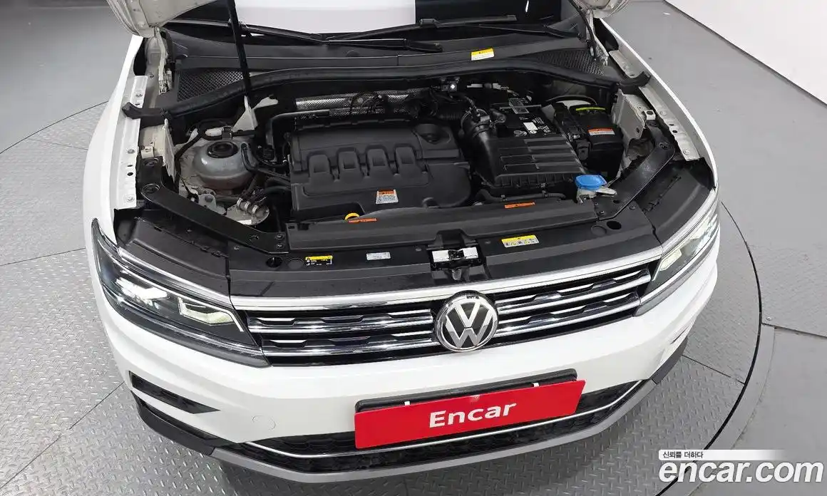 Volkswagen Tiguan 2020 2.0 гидро в Москве № 1838077, фото 6