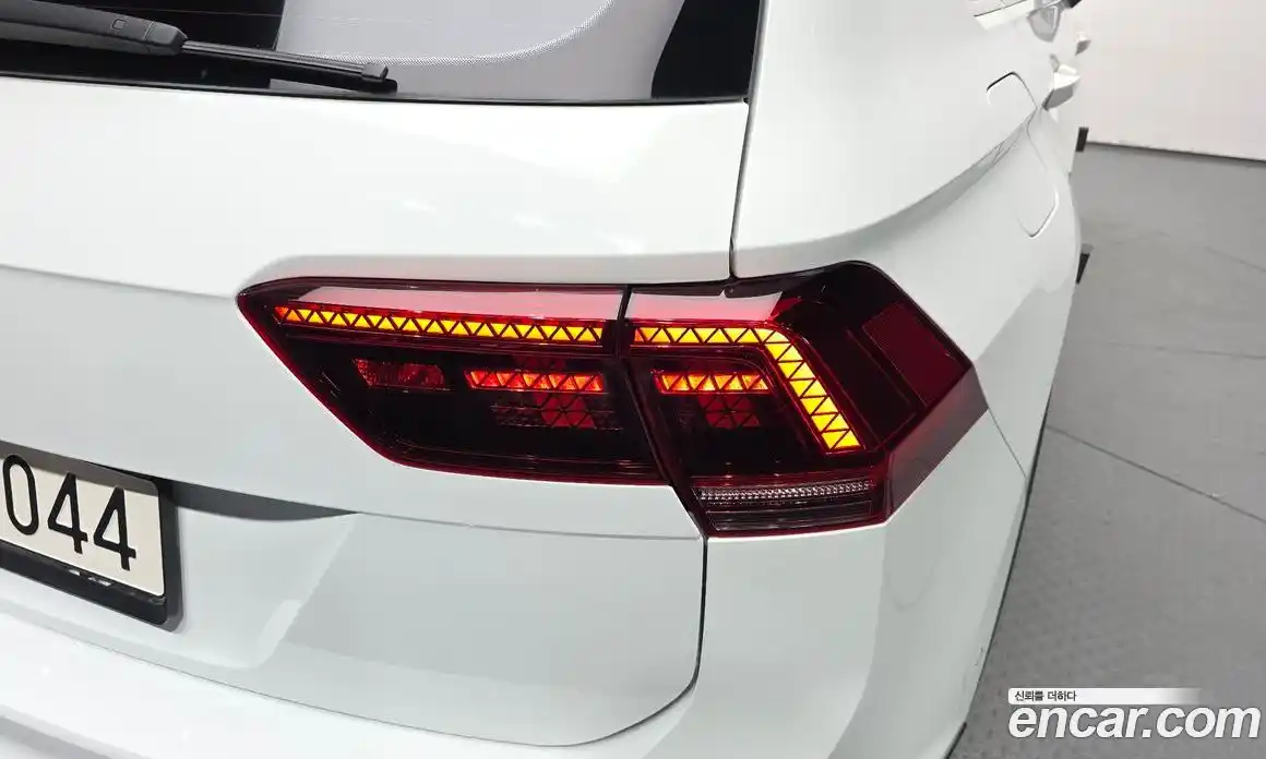 Volkswagen Tiguan 2020 2.0 гидро в Москве № 1838077, фото 9