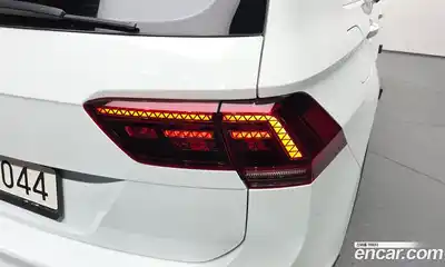 Volkswagen Tiguan 2020 2.0 гидро в Москве № 1838077, миниатюра 9