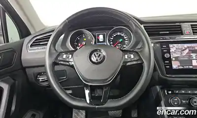 Volkswagen Tiguan 2020 2.0 гидро в Москве № 1838098, миниатюра 11