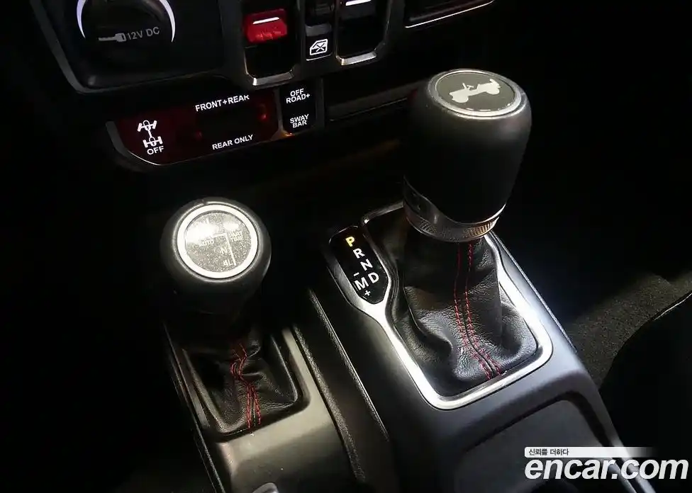 Jeep Wrangler 2023 2.0 гидро в Москве № 1838448, фото 9