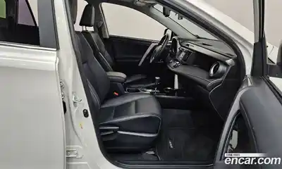 Toyota RAV4 2016 2.5 гидро в Москве № 1838506, миниатюра 11