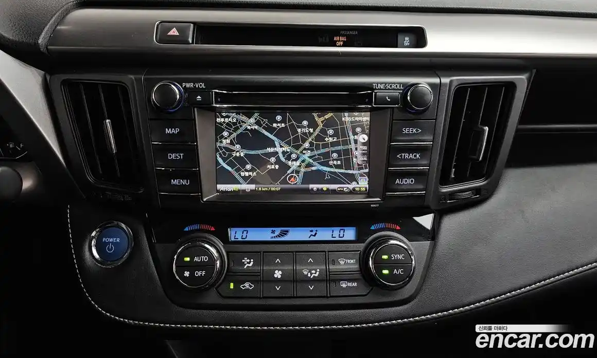 Toyota RAV4 2016 2.5 гидро в Москве № 1838506, фото 14