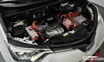 Toyota RAV4 2016 2.5 гидро в Москве № 1838506, миниатюра 6