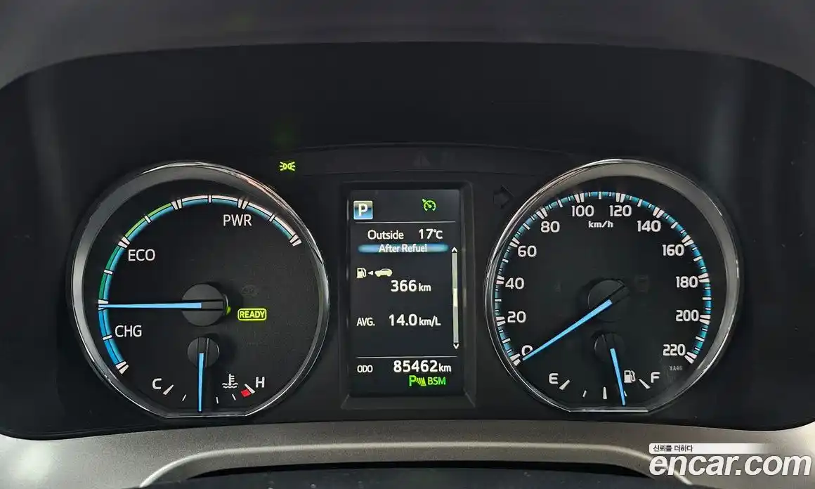Toyota RAV4 2016 2.5 гидро в Москве № 1838506, фото 8