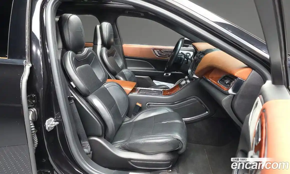 Lincoln Continental 2017 3.0 гидро, фото 11