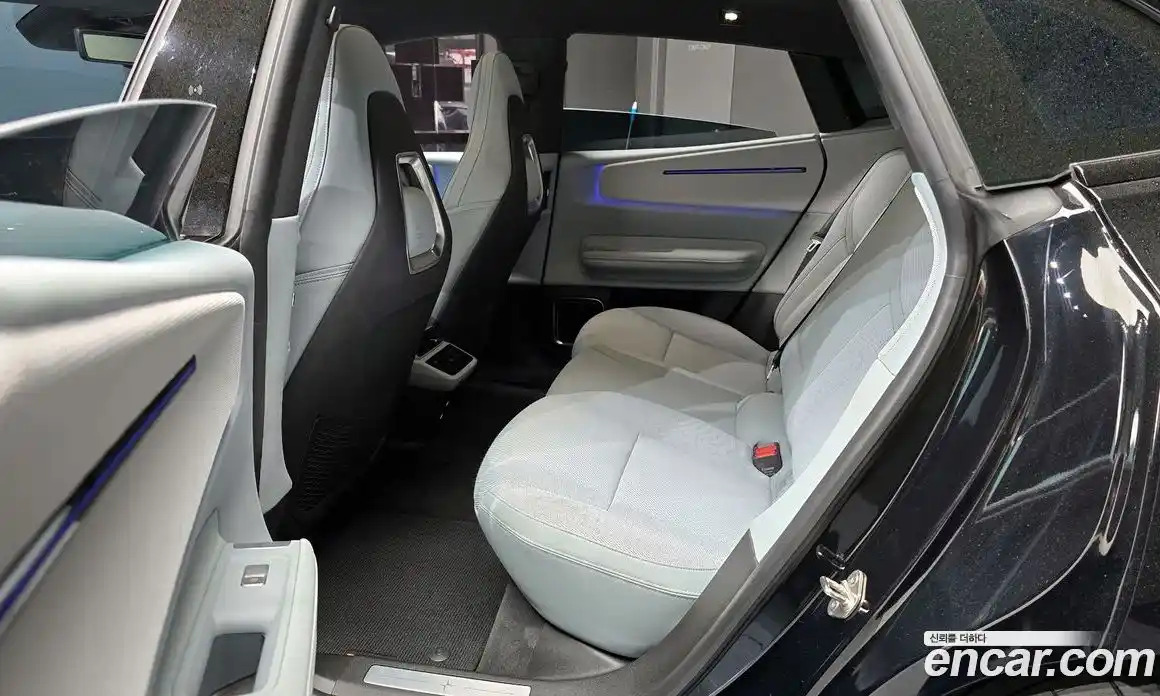 Polestar Polestar 4 2025 0.2 гидро, фото 12