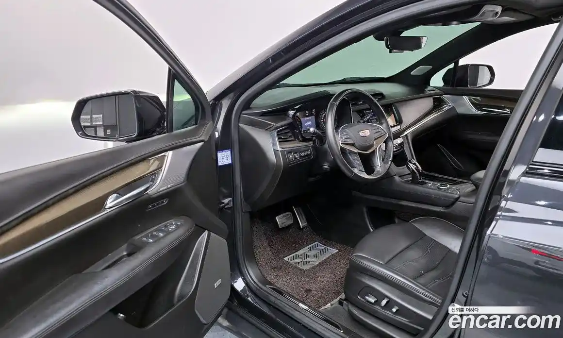 Cadillac XT5 2020 3.6 гидро в Москве № 1842039, фото 13