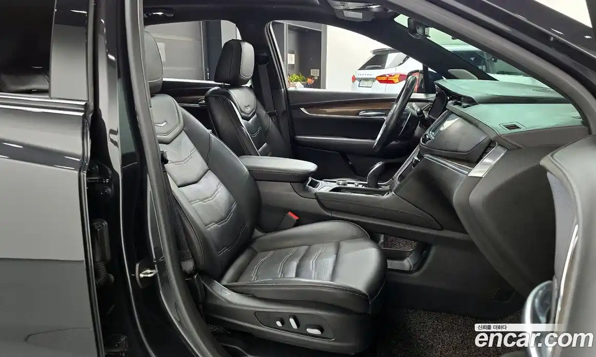 Cadillac XT5 2020 3.6 гидро в Москве № 1842039, фото 16