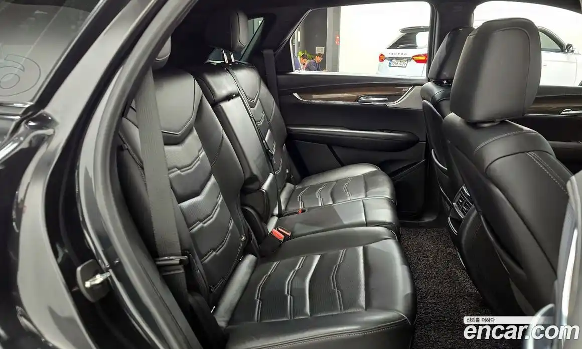 Cadillac XT5 2020 3.6 гидро в Москве № 1842039, фото 17