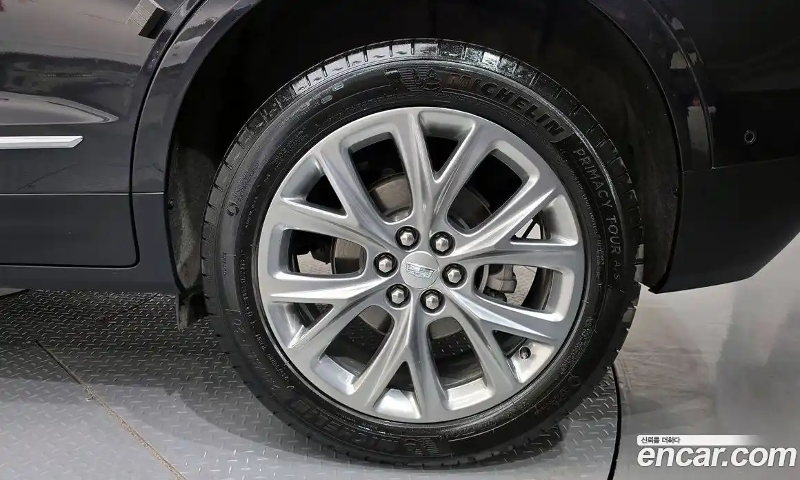 Cadillac XT5 2020 3.6 гидро в Москве № 1842039, фото 7