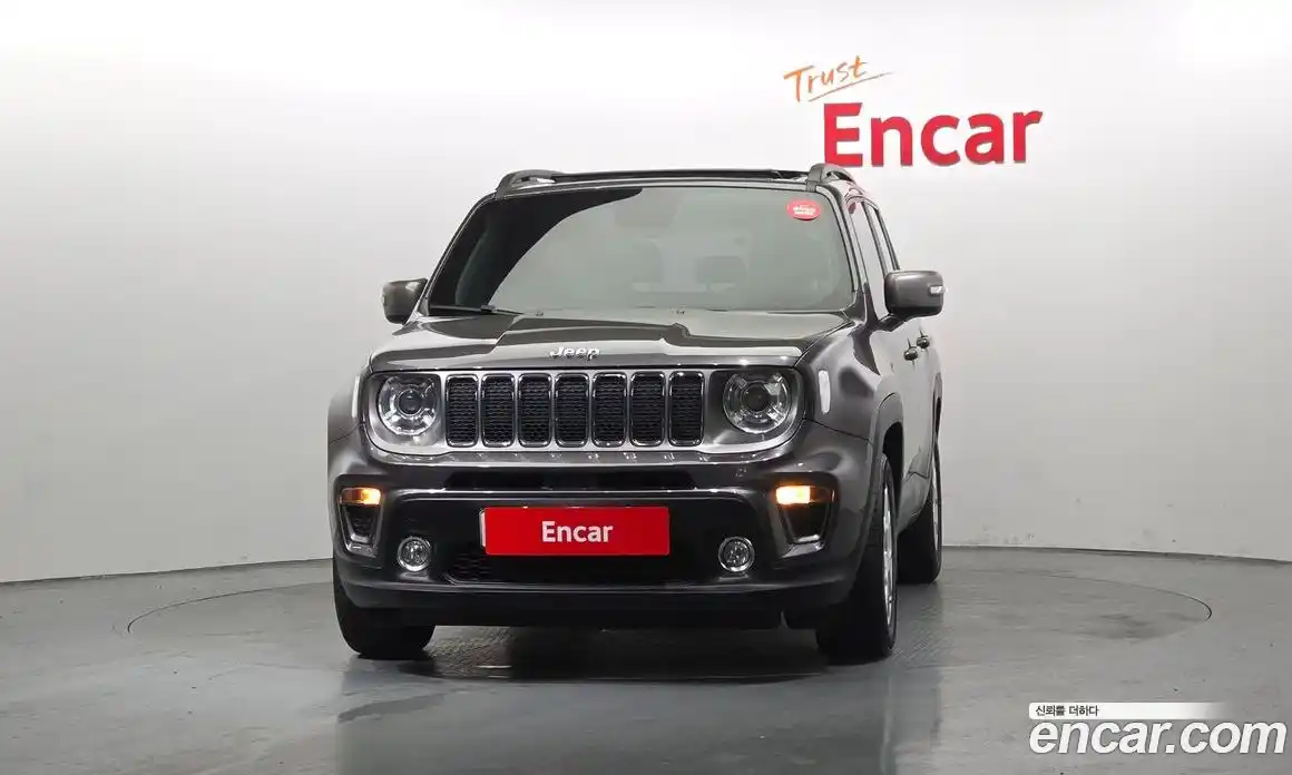 Jeep Renegade 2019 2.4 гидро в Москве № 232627, фото 3