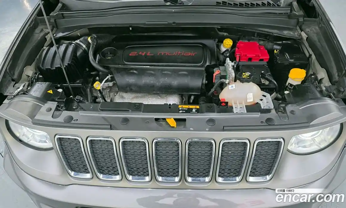 Jeep Renegade 2019 2.4 гидро в Москве № 232627, фото 6
