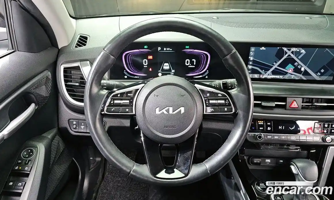 Kia Seltos 2022 1.6 гидро в Москве № 120932, фото 13