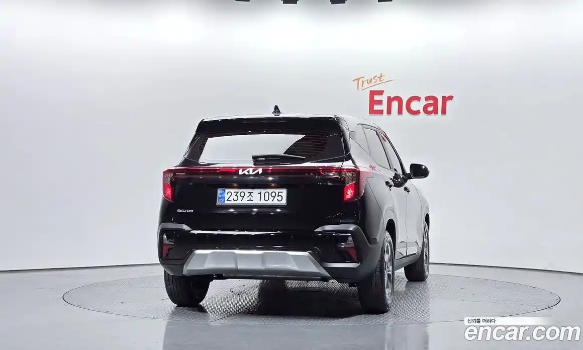 Kia Seltos 2022 1.6 гидро в Москве № 120932, фото 4