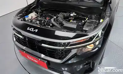 Kia Seltos 2022 1.6 гидро в Москве № 120932, миниатюра 6