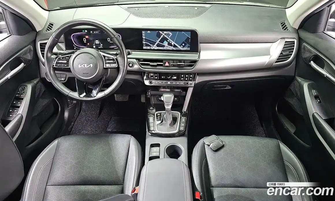 Kia Seltos 2022 1.6 гидро в Москве № 120932, фото 7