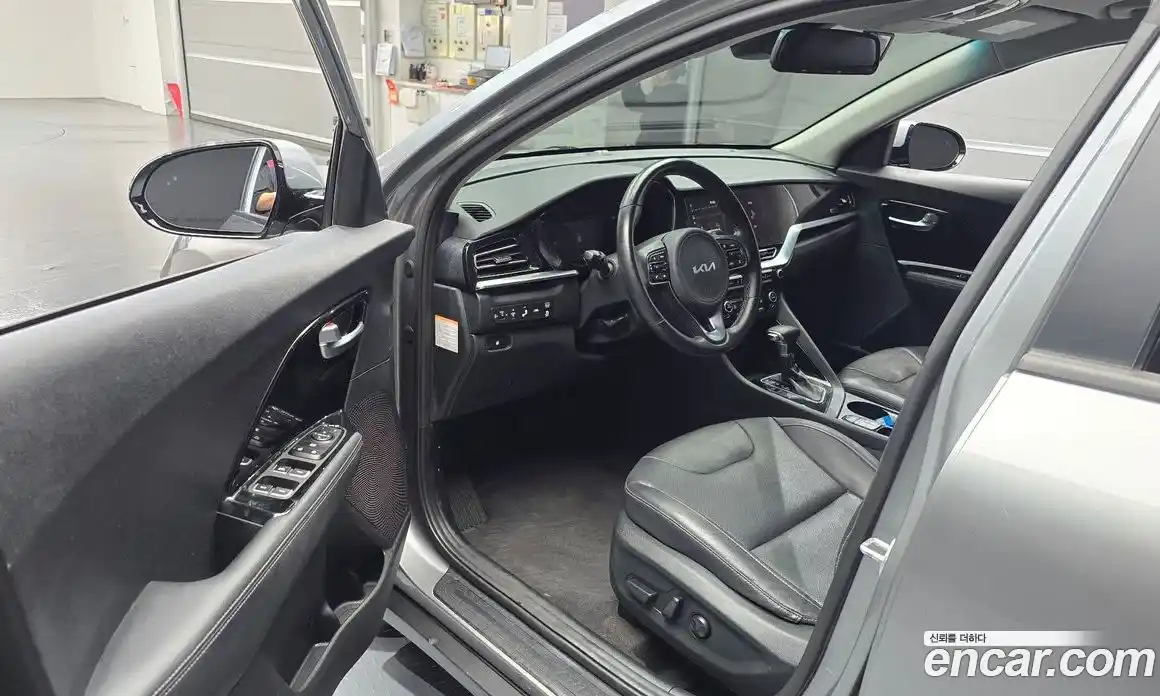 Kia Niro 2021 1.6 гидро в Москве № 1245328, фото 13