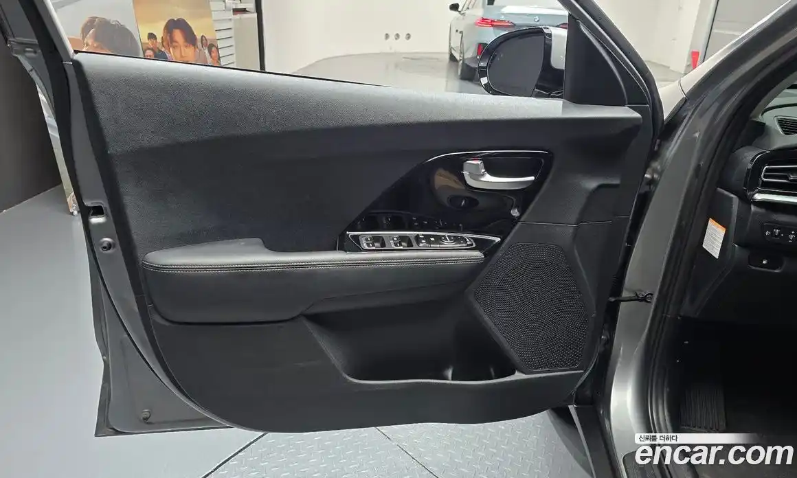 Kia Niro 2021 1.6 гидро в Москве № 1245328, фото 14