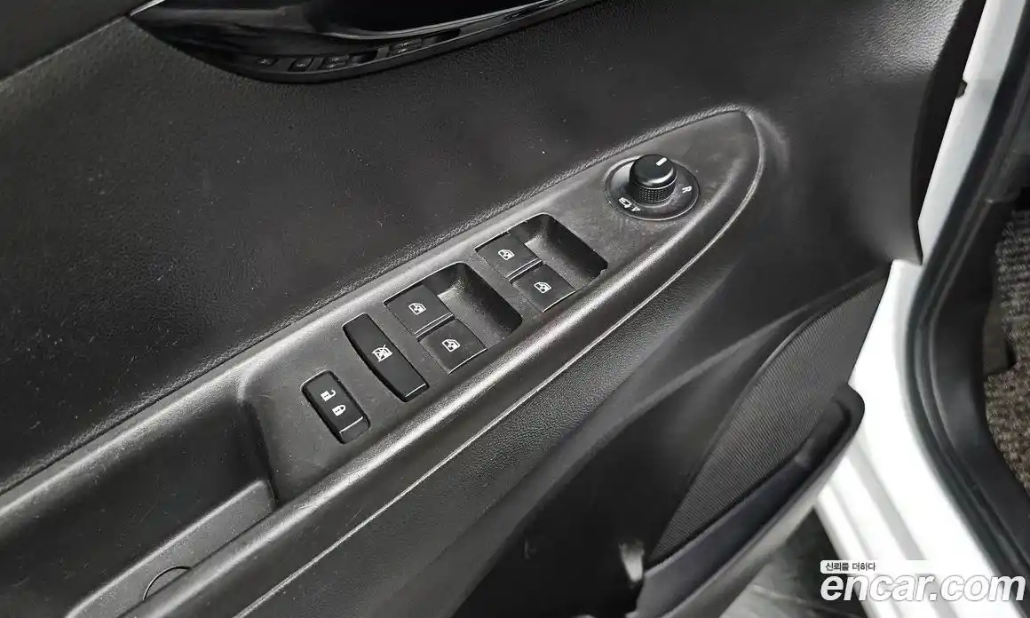 Chevrolet Spark 2016 1.0 гидро в Москве, фото 23