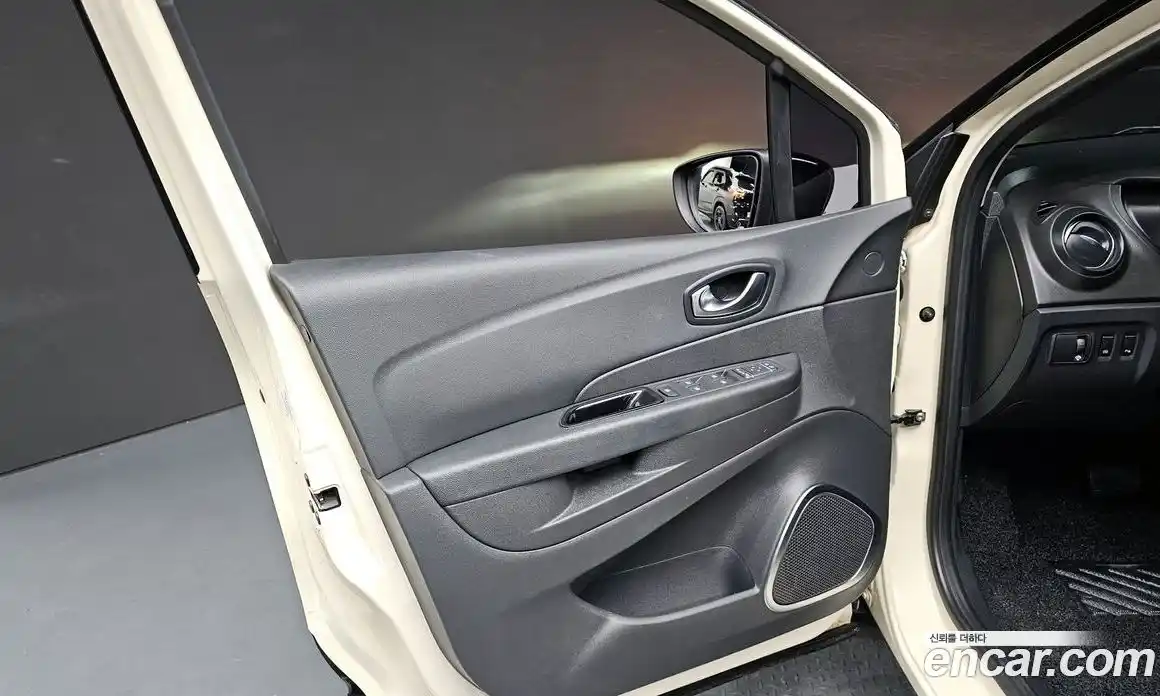 Renault QM3 2018 1.5 гидро в Москве № 1248734, фото 13