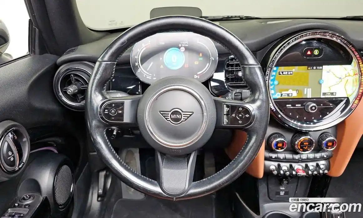 Mini Cooper Convertible 2022 2.0 гидро в Москве № 1250894, фото 19