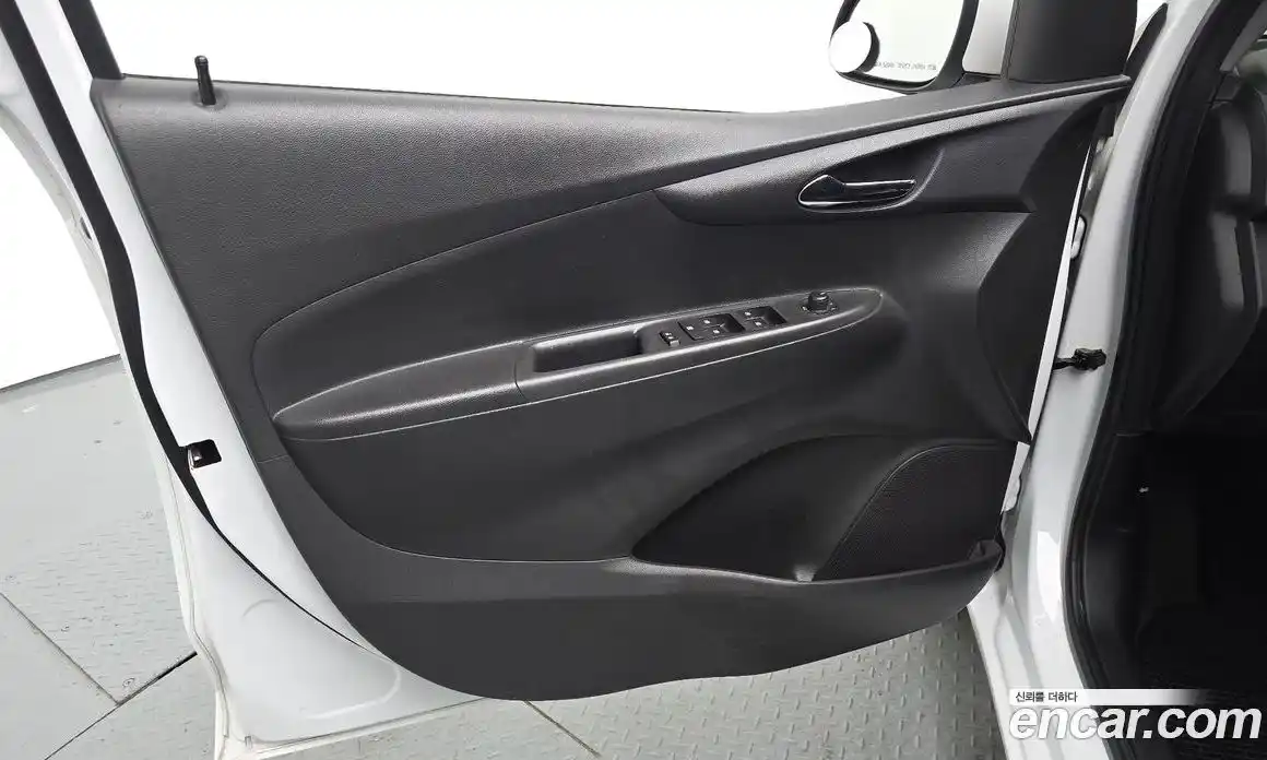 Chevrolet Spark 2016 1.0 гидро в Москве № 1278707, фото 14