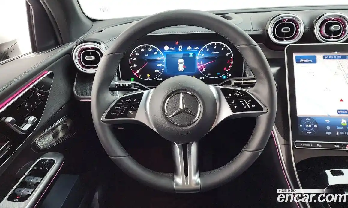 Mercedes-Benz GLC-Class 2024 2.0 гидро в Москве № 1279531, фото 19