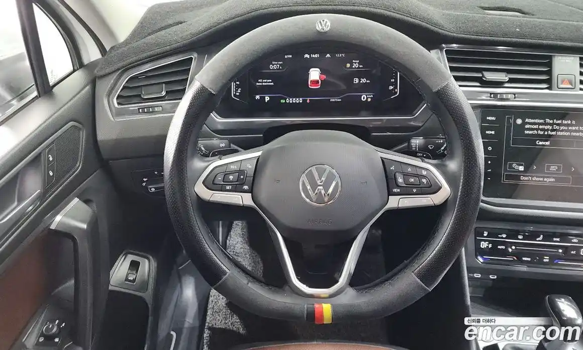 Volkswagen Tiguan 2023 2.0 гидро в Москве № 1293863, фото 21