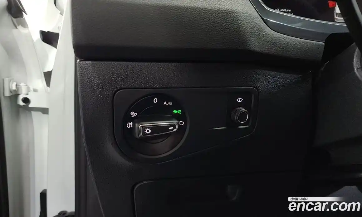 Volkswagen Tiguan 2023 2.0 гидро в Москве № 1293863, фото 30