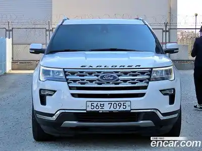 Ford Explorer, 2019