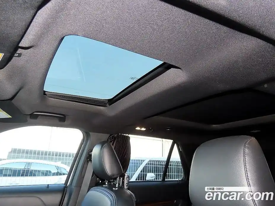 Ford Explorer 2019 2.3 гидро в Москве № 1294794, фото 17