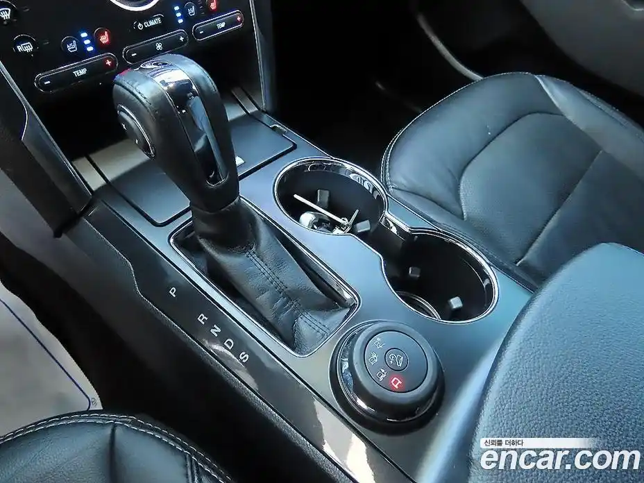 Ford Explorer 2019 2.3 гидро в Москве № 1294794, фото 10