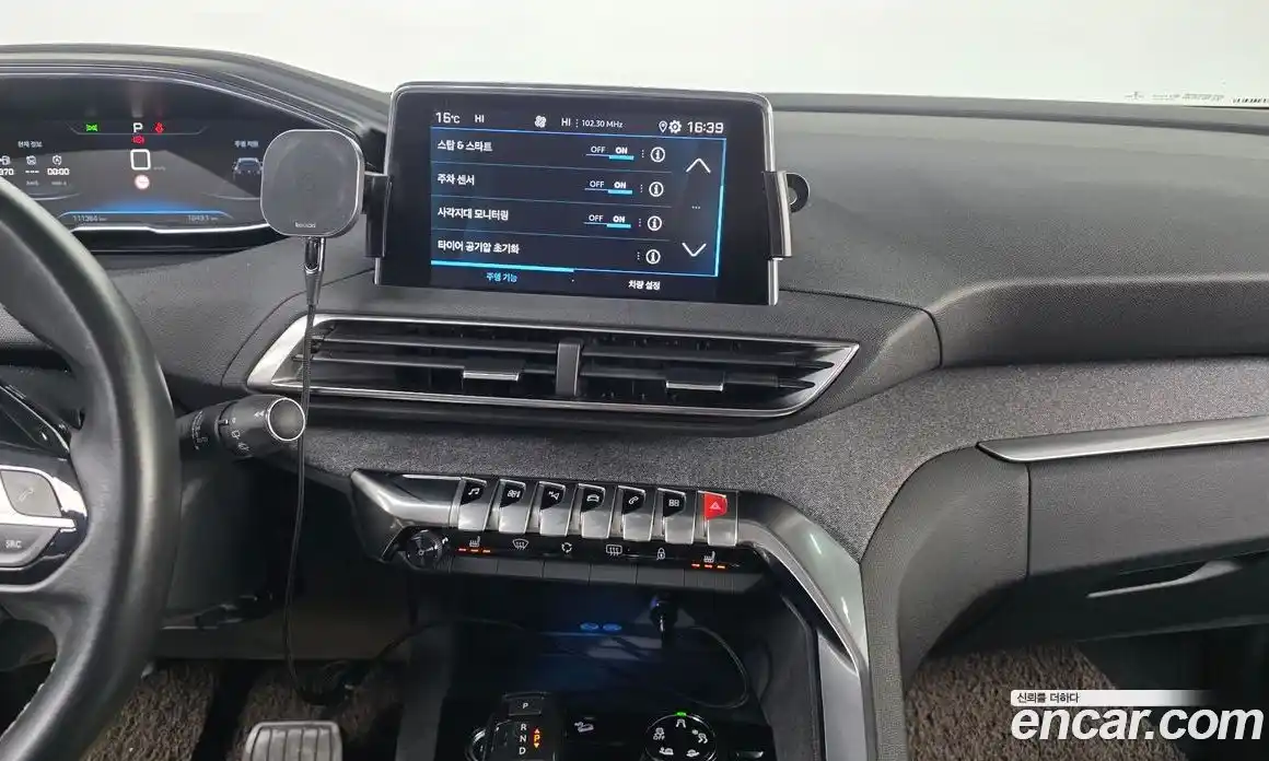 Peugeot 5008 2019 1.5 гидро в Москве, фото 20