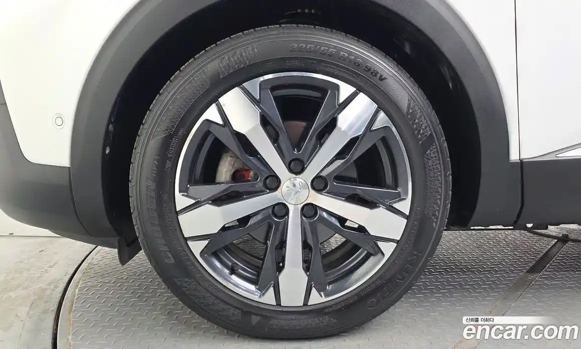 Peugeot 5008 2019 1.5 гидро в Москве, фото 5