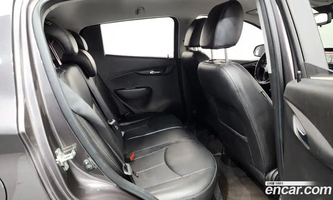 Chevrolet Spark 2016 1.0 гидро в Москве, фото 16