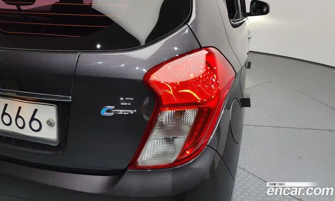 Chevrolet Spark 2016 1.0 гидро в Москве, фото 9