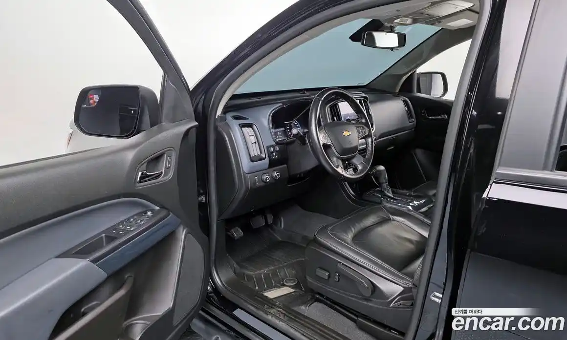 Chevrolet Colorado 2021 3.6 гидро в Москве № 1320434, фото 13