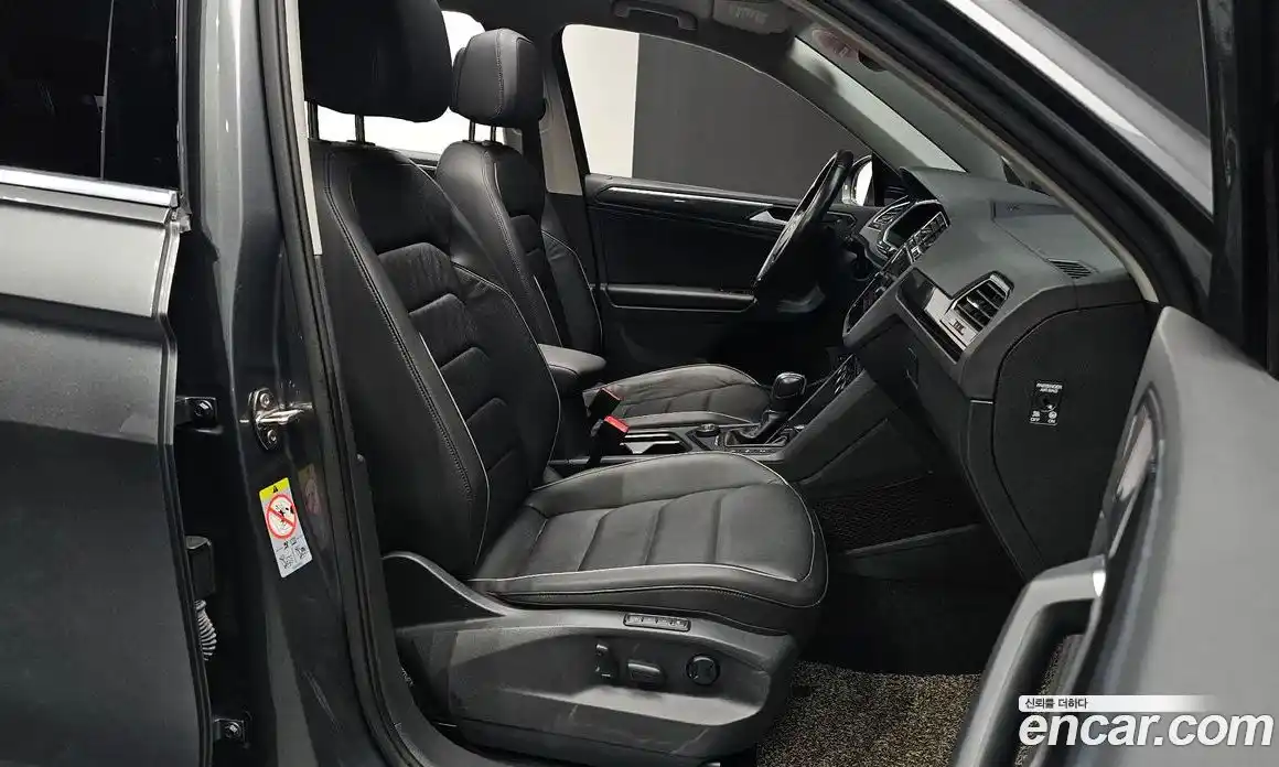 Volkswagen Tiguan 2020 2.0 гидро в Москве № 1323399, фото 13