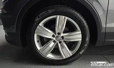 Volkswagen Tiguan 2020 2.0 гидро в Москве № 1323399, миниатюра 5