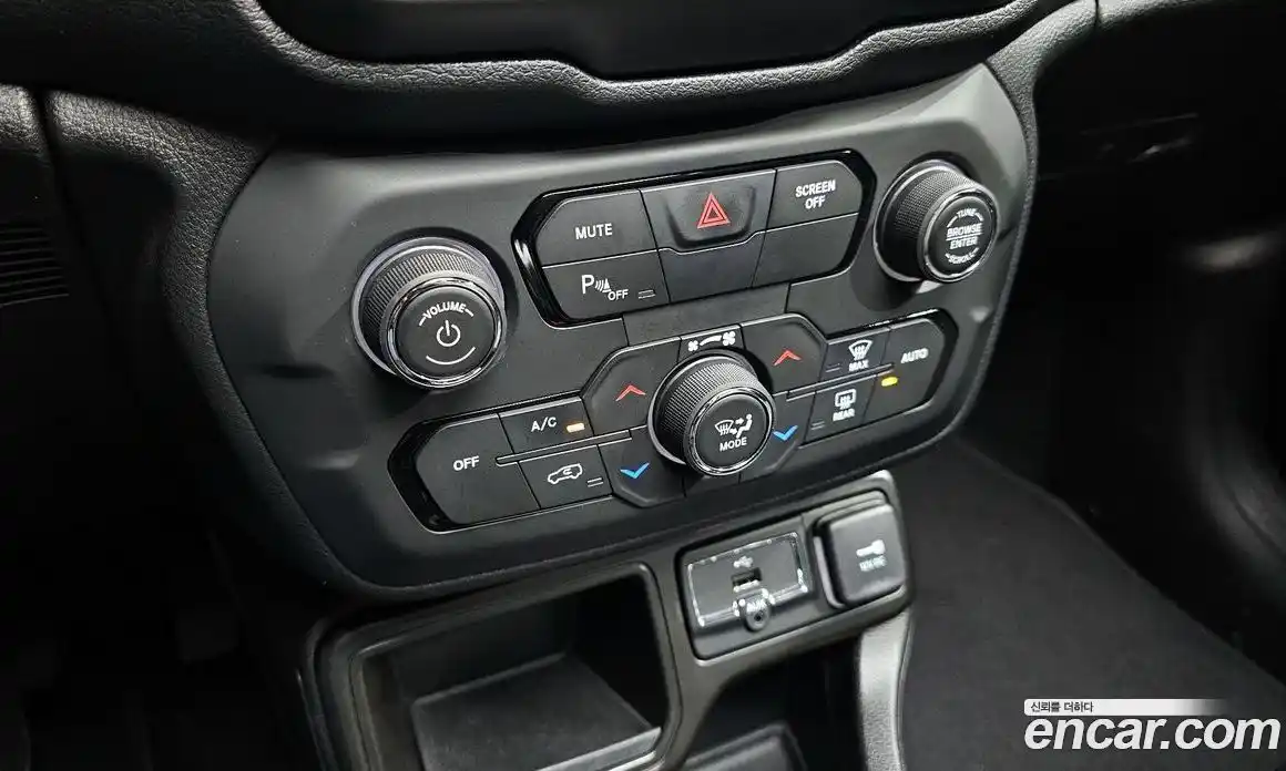 Jeep Renegade 2020 2.4 гидро в Москве № 1323677, фото 27