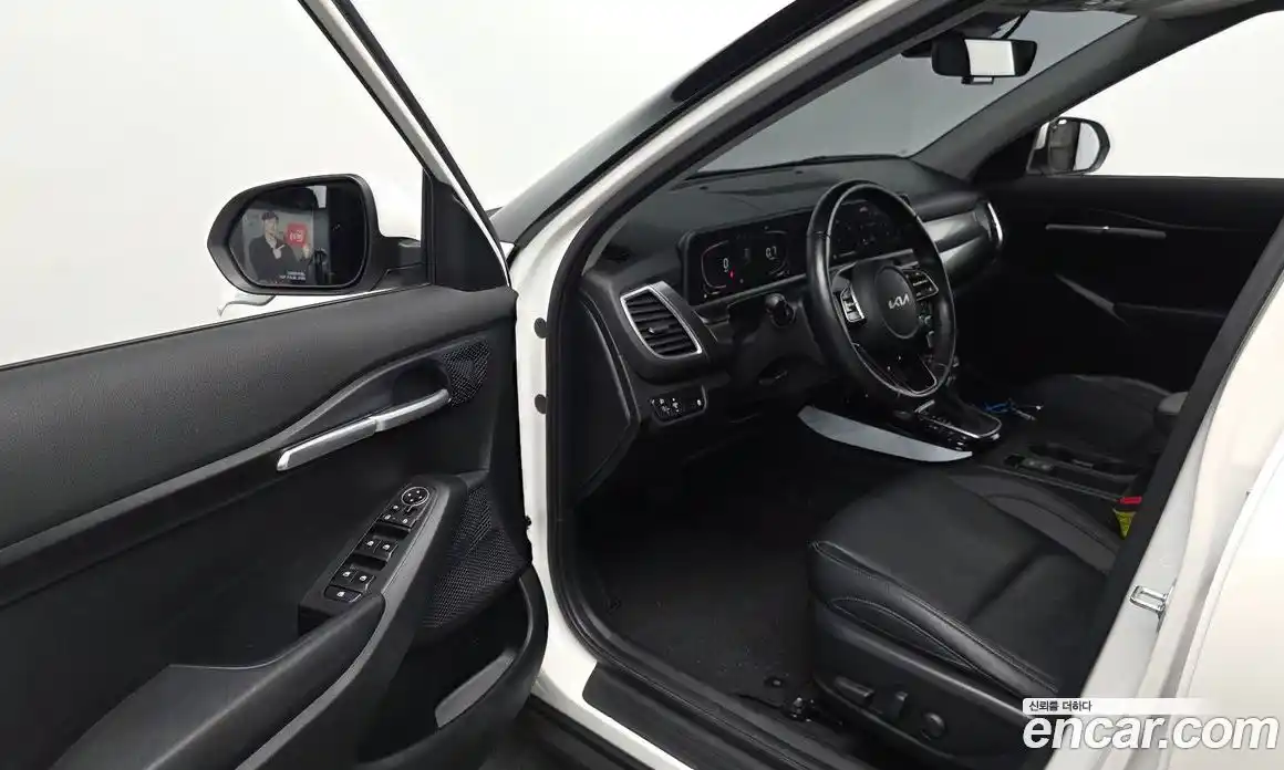 Kia Seltos 2022 1.6 гидро в Москве № 1343105, фото 12