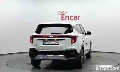 Kia Seltos 2022 1.6 гидро в Москве № 1343105, миниатюра 3