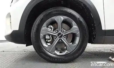 Kia Seltos 2022 1.6 гидро в Москве № 1343105, миниатюра 4
