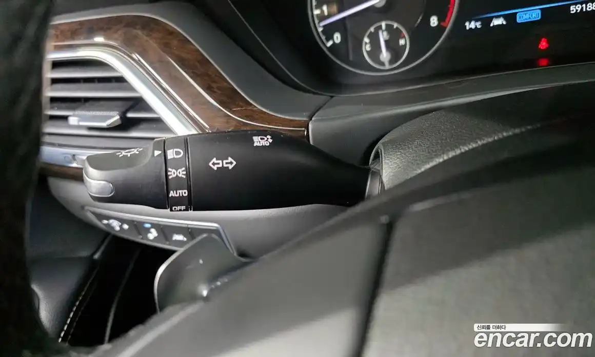 Genesis G90 2020 3.8 гидро, фото 38